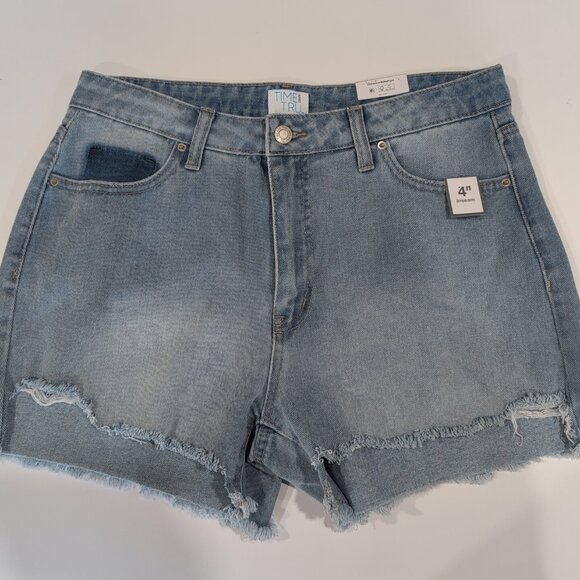 Time and Tru Women's High Rise Denim Short, 4" Inseam, NEW Size 8 Blue - Picture 1 of 5